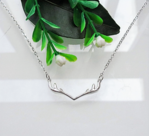 Sterling Silver Deer Antler Necklace 1 mm