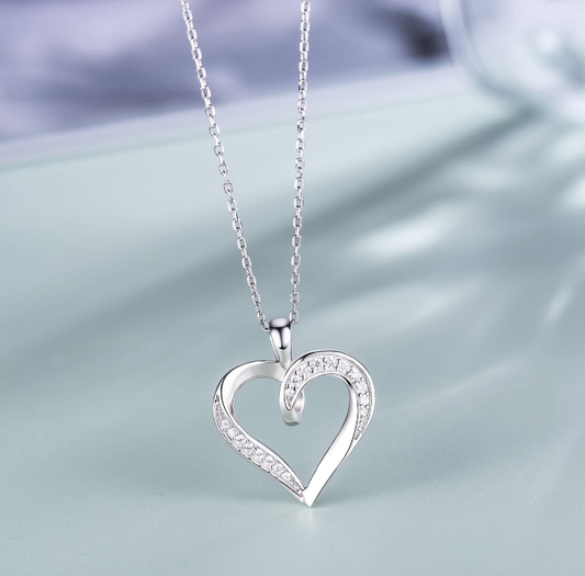 Billie Bijoux Herat Necklace Sterling Silver Platinum Plated 1 mm
