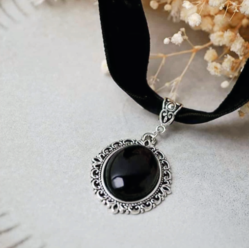 Black Velvet Victorian Choker