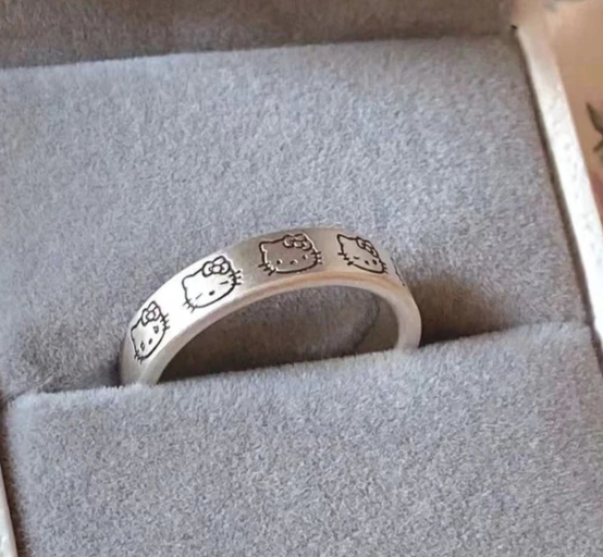 Sanrio Hello Kitty Ring 4 mm Silver Plated Ring